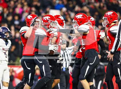 Thumbnail 3 in Milton vs Walpole (MIAA Division 3 Final) photogallery.