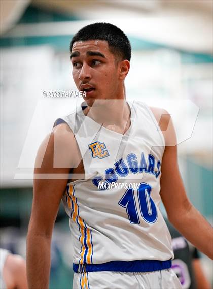 Thumbnail 3 in Shadow Hills vs. Del Campo (Simply Basketball Showcase) photogallery.