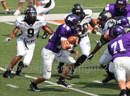 Thumbnail 3 in Middletown vs. Warren Central (Kirk Herbstreit Varsity Football Series) photogallery.