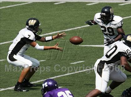 Thumbnail 3 in Middletown vs. Warren Central (Kirk Herbstreit Varsity Football Series) photogallery.