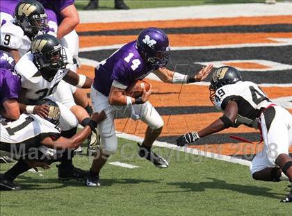 Thumbnail 1 in Middletown vs. Warren Central (Kirk Herbstreit Varsity Football Series) photogallery.