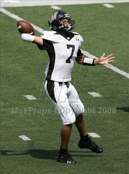 Thumbnail 3 in Middletown vs. Warren Central (Kirk Herbstreit Varsity Football Series) photogallery.