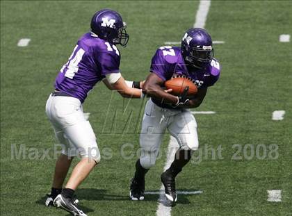 Thumbnail 2 in Middletown vs. Warren Central (Kirk Herbstreit Varsity Football Series) photogallery.
