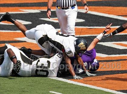 Thumbnail 3 in Middletown vs. Warren Central (Kirk Herbstreit Varsity Football Series) photogallery.