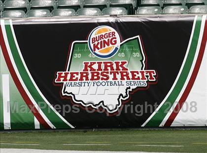 Thumbnail 2 in Middletown vs. Warren Central (Kirk Herbstreit Varsity Football Series) photogallery.