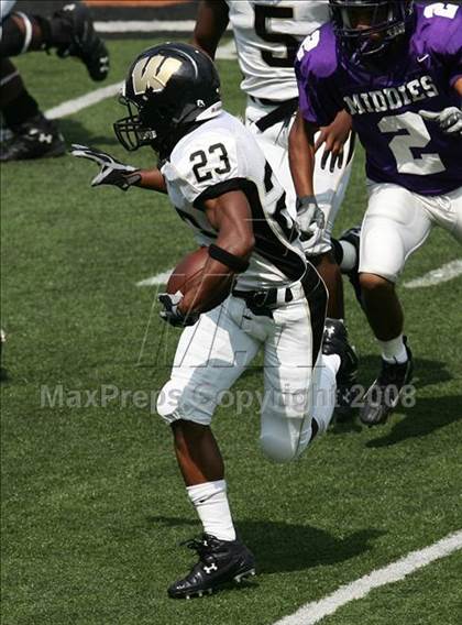 Thumbnail 3 in Middletown vs. Warren Central (Kirk Herbstreit Varsity Football Series) photogallery.