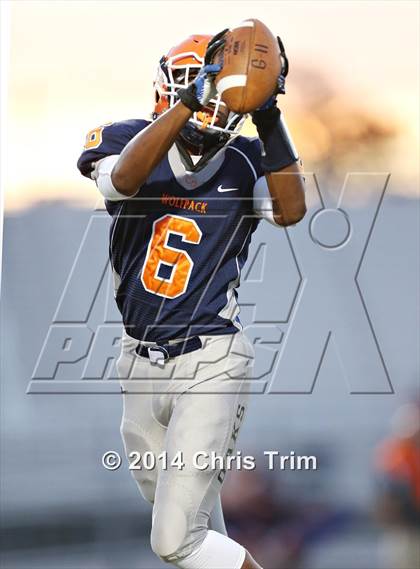 Thumbnail 2 in Del Campo @ Cosumnes Oaks photogallery.