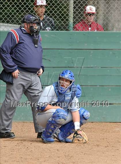 Thumbnail 1 in Laguna Creek vs. Christian Brothers (Land Park Easter Tournament) photogallery.