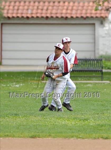 Thumbnail 2 in Laguna Creek vs. Christian Brothers (Land Park Easter Tournament) photogallery.
