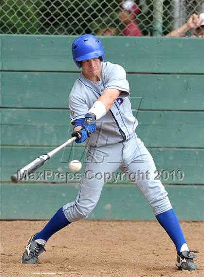 Thumbnail 3 in Laguna Creek vs. Christian Brothers (Land Park Easter Tournament) photogallery.