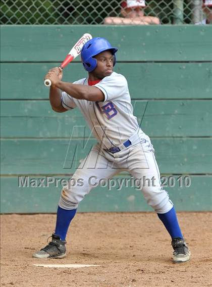 Thumbnail 3 in Laguna Creek vs. Christian Brothers (Land Park Easter Tournament) photogallery.