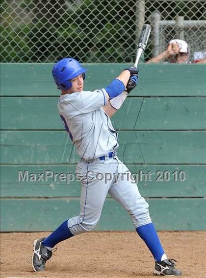 Thumbnail 2 in Laguna Creek vs. Christian Brothers (Land Park Easter Tournament) photogallery.