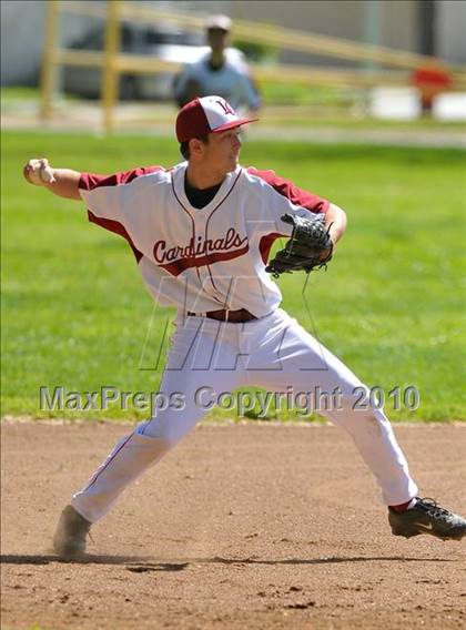 Thumbnail 2 in Laguna Creek vs. Christian Brothers (Land Park Easter Tournament) photogallery.