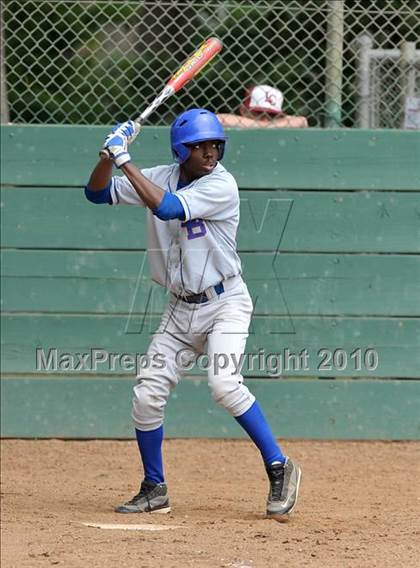 Thumbnail 2 in Laguna Creek vs. Christian Brothers (Land Park Easter Tournament) photogallery.