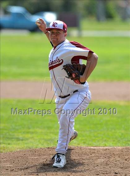Thumbnail 2 in Laguna Creek vs. Christian Brothers (Land Park Easter Tournament) photogallery.