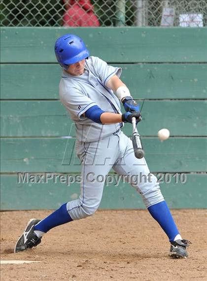 Thumbnail 2 in Laguna Creek vs. Christian Brothers (Land Park Easter Tournament) photogallery.