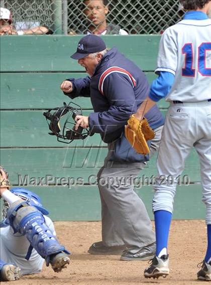 Thumbnail 3 in Laguna Creek vs. Christian Brothers (Land Park Easter Tournament) photogallery.