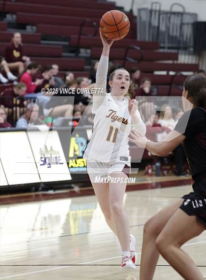 Thumbnail 2 in Bastrop @ Dripping Springs photogallery.