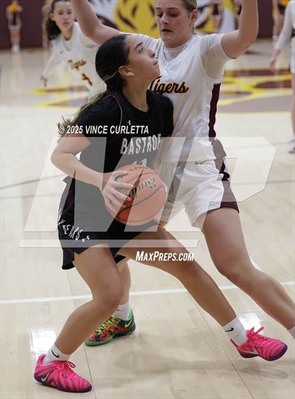 Thumbnail 3 in Bastrop @ Dripping Springs photogallery.