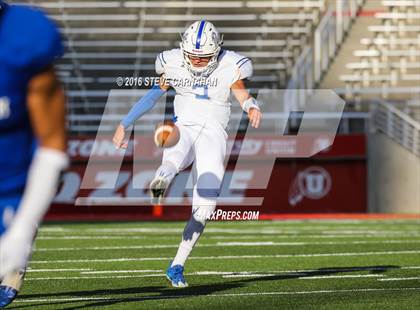 Thumbnail 3 in Fremont vs Bingham (UHSAA 5A Semifinal) photogallery.