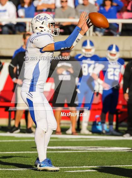 Thumbnail 2 in Fremont vs Bingham (UHSAA 5A Semifinal) photogallery.