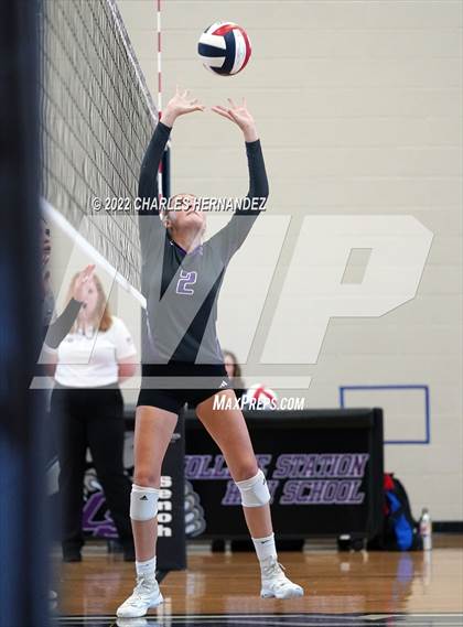 Thumbnail 3 in Concordia Lutheran @ College Station (A Teams) photogallery.
