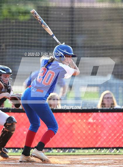 Thumbnail 2 in Walton @ Lassiter photogallery.