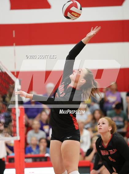 Thumbnail 3 in Unioto @ Logan Elm photogallery.