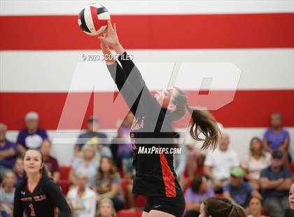 Thumbnail 3 in Unioto @ Logan Elm photogallery.