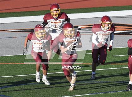 Thumbnail 1 in El Modena @ Canyon photogallery.