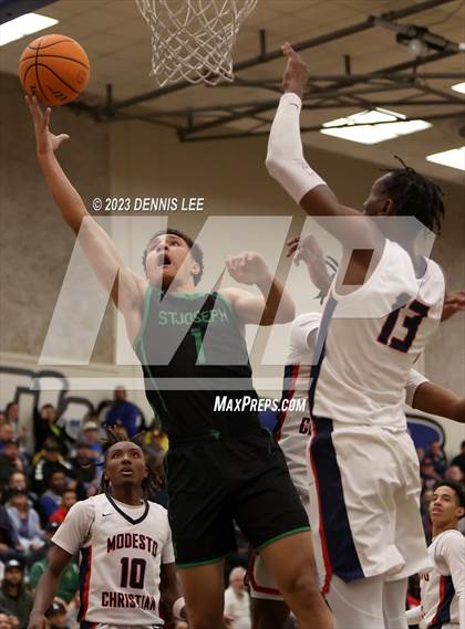 Thumbnail 3 in St. Joseph @ Modesto Christian (CIF NorCal Regional Open Division Final) photogallery.