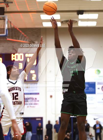 Thumbnail 1 in St. Joseph @ Modesto Christian (CIF NorCal Regional Open Division Final) photogallery.