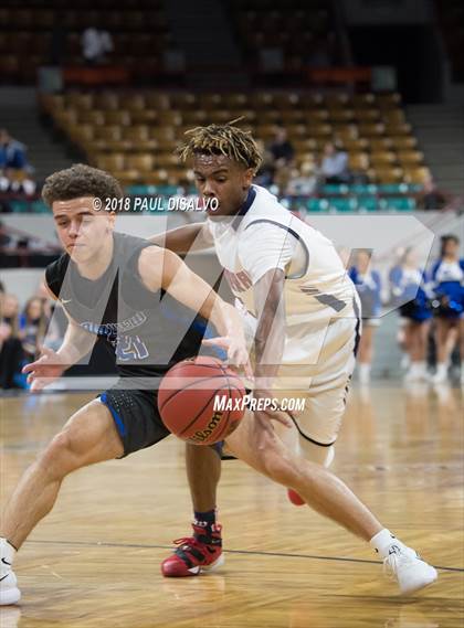 Thumbnail 1 in Grandview vs. Chaparral (CHSAA 5A Great 8) photogallery.
