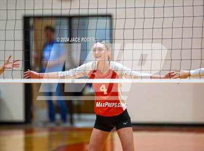 Thumbnail 3 in Kirbyville @ Orangefield photogallery.