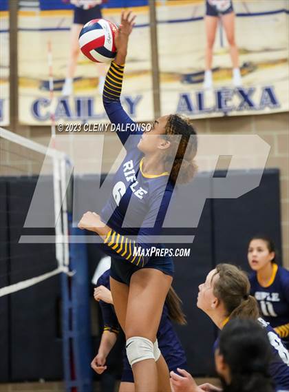 Thumbnail 2 in Bear Creek vs Rifle (Dakota Ridge Varsity Tournament) photogallery.