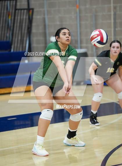Thumbnail 3 in Bear Creek vs Rifle (Dakota Ridge Varsity Tournament) photogallery.