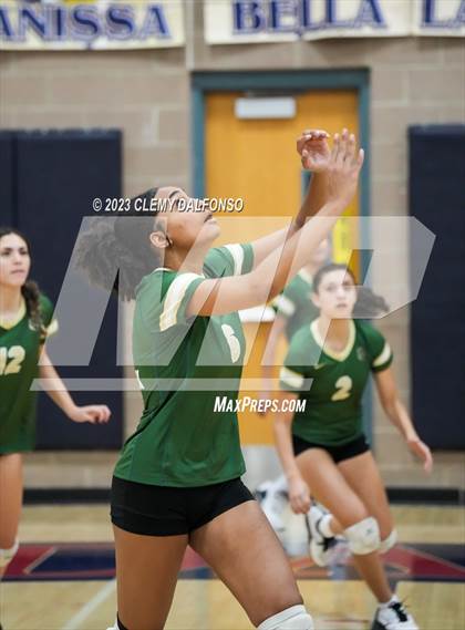 Thumbnail 3 in Bear Creek vs Rifle (Dakota Ridge Varsity Tournament) photogallery.