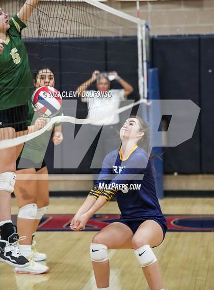 Thumbnail 1 in Bear Creek vs Rifle (Dakota Ridge Varsity Tournament) photogallery.