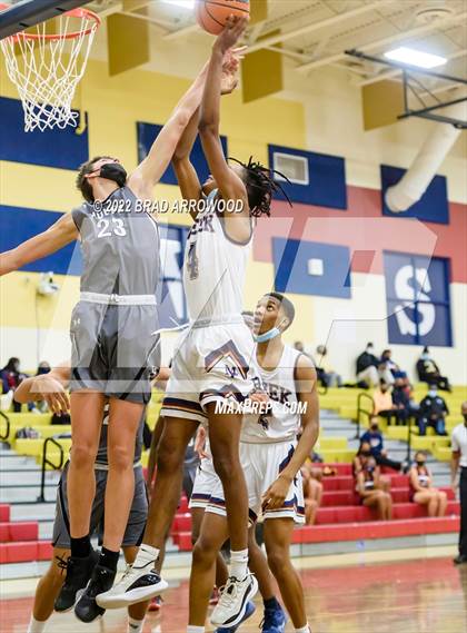 Thumbnail 1 in Hough @ Mallard Creek photogallery.