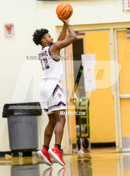 Thumbnail 2 in Hough @ Mallard Creek photogallery.