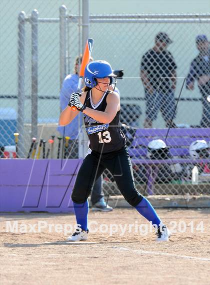 Thumbnail 1 in Analy @ Petaluma photogallery.