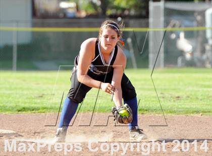 Thumbnail 2 in Analy @ Petaluma photogallery.