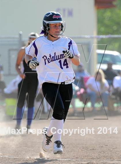 Thumbnail 1 in Analy @ Petaluma photogallery.
