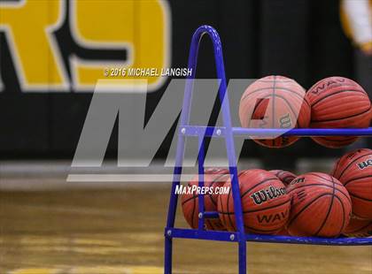 Thumbnail 2 in Raritan @ St. John-Vianney photogallery.