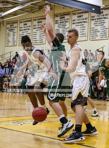 Thumbnail 2 in Raritan @ St. John-Vianney photogallery.