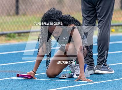 Thumbnail 3 in Cardinal Spring Invitational photogallery.