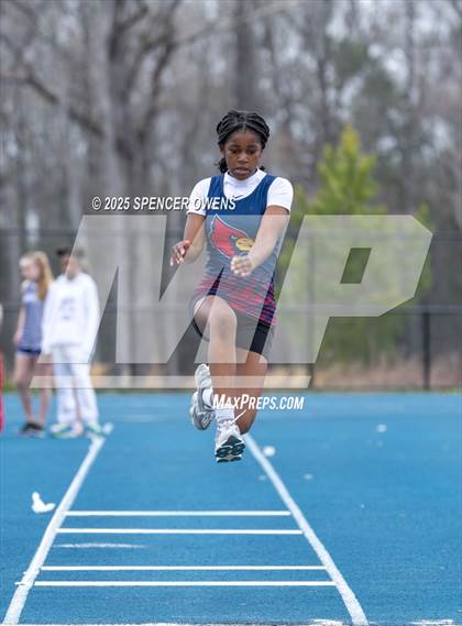 Thumbnail 2 in Cardinal Spring Invitational photogallery.