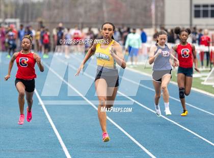 Thumbnail 3 in Cardinal Spring Invitational photogallery.