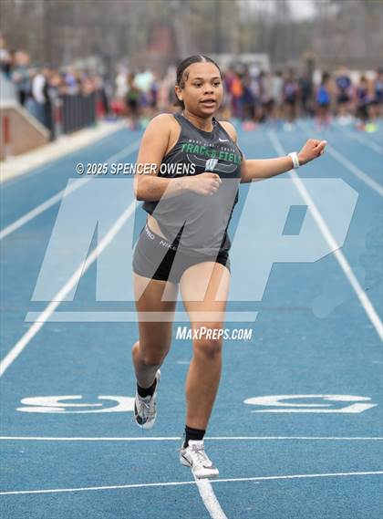 Thumbnail 2 in Cardinal Spring Invitational photogallery.