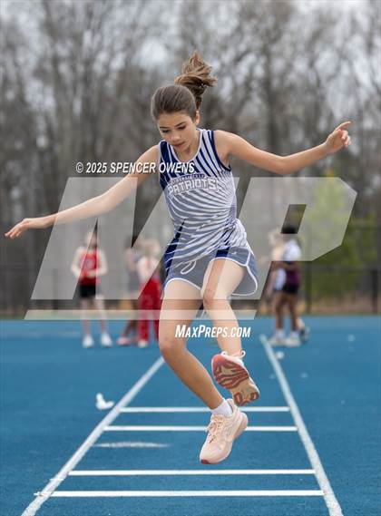 Thumbnail 1 in Cardinal Spring Invitational photogallery.
